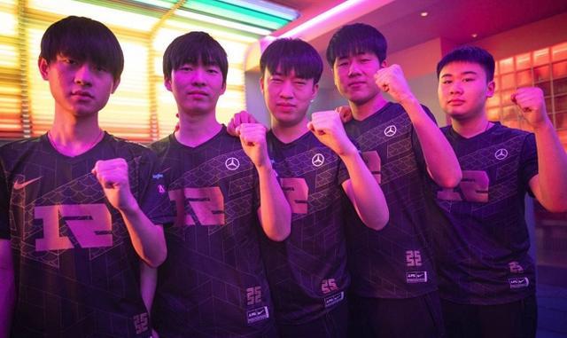 加盟巴黎圣 加盟巴黎圣