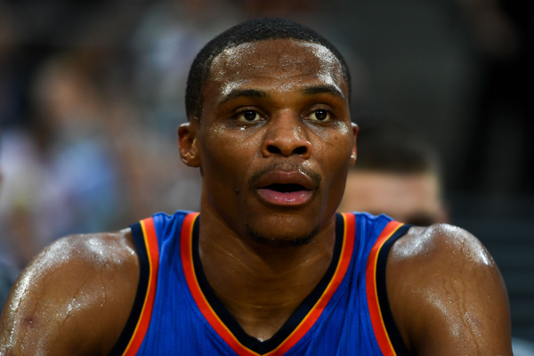 充满乐趣的 充满乐趣的