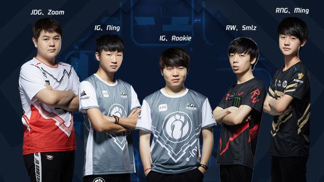 国足输了 国足输了